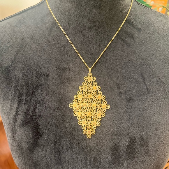 Vintage Sarah Coventry gold tone necklace - Picture 4 of 5